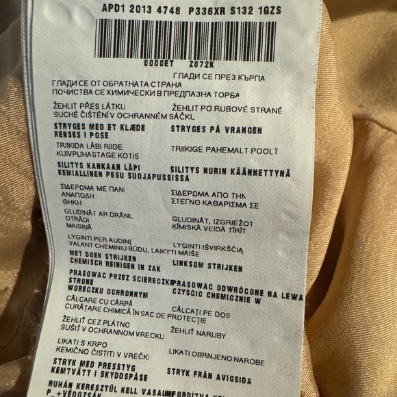 Prada dress - Picture 9 of 9